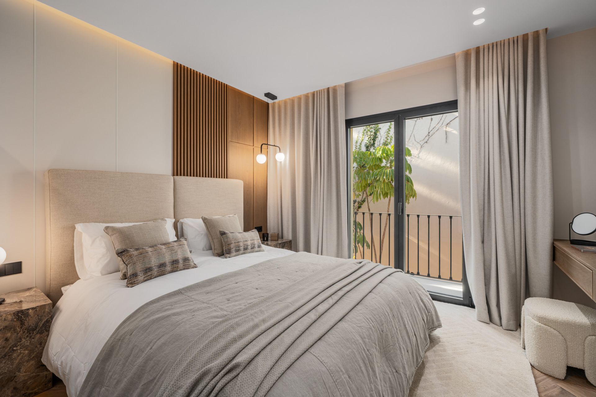 Spectacular townhouse full of style and charm