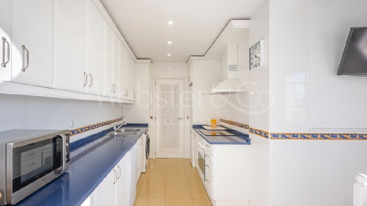 Apartment Covadonga - Primera Linea, Bahía de Marbella