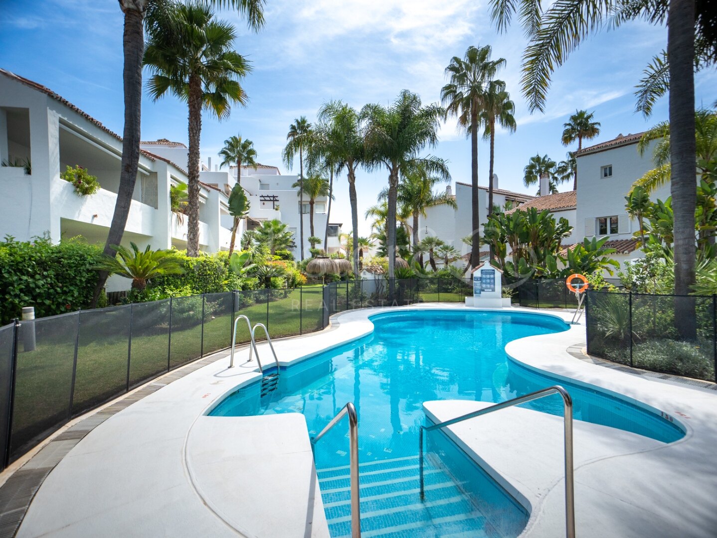 Apartment Covadonga - Primera Linea, Bahía de Marbella