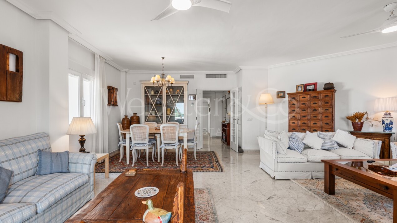 Apartment Covadonga - Beachfront Home in Bahía de Marbella