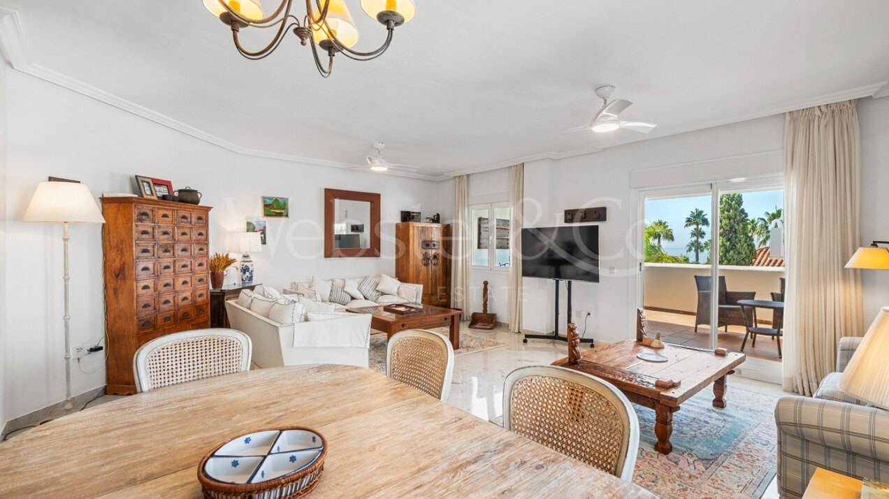 Apartment Covadonga - Beachfront Home in Bahía de Marbella