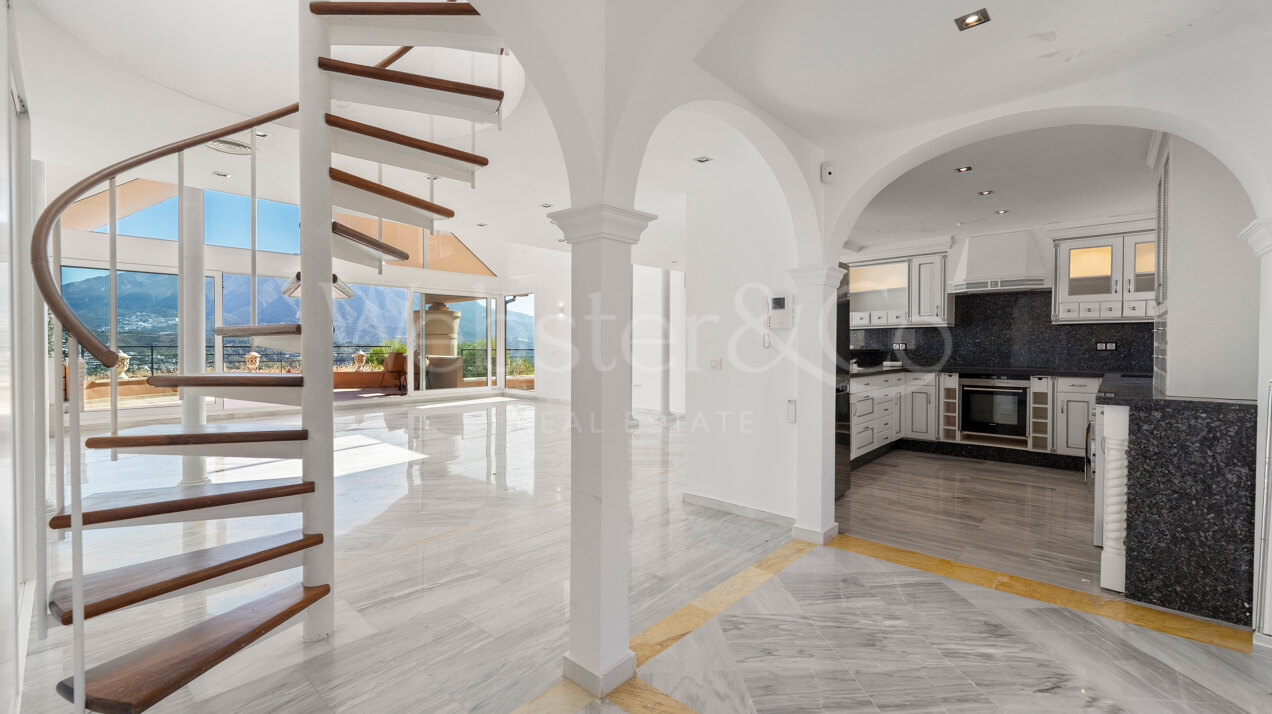 Penthouse Magna - Renovation Project in Nueva Andalucía