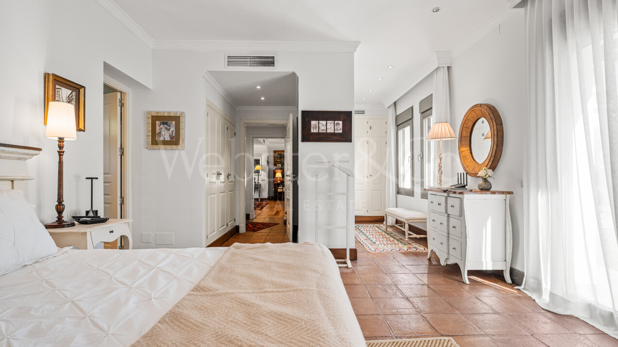 Villa Amarra - Andalusian Beachside Home, Los Monteros
