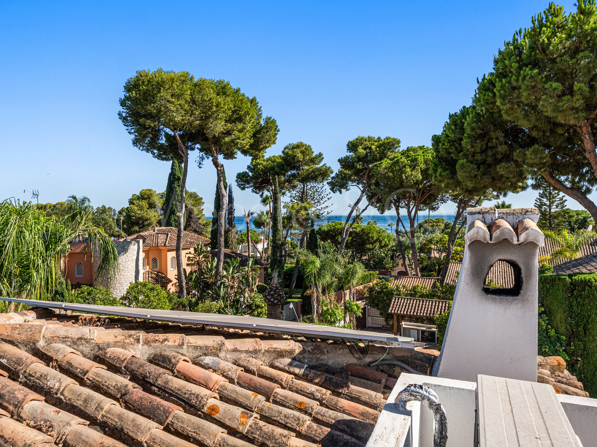 Villa Amarra - Andalusian Beachside Home, Los Monteros