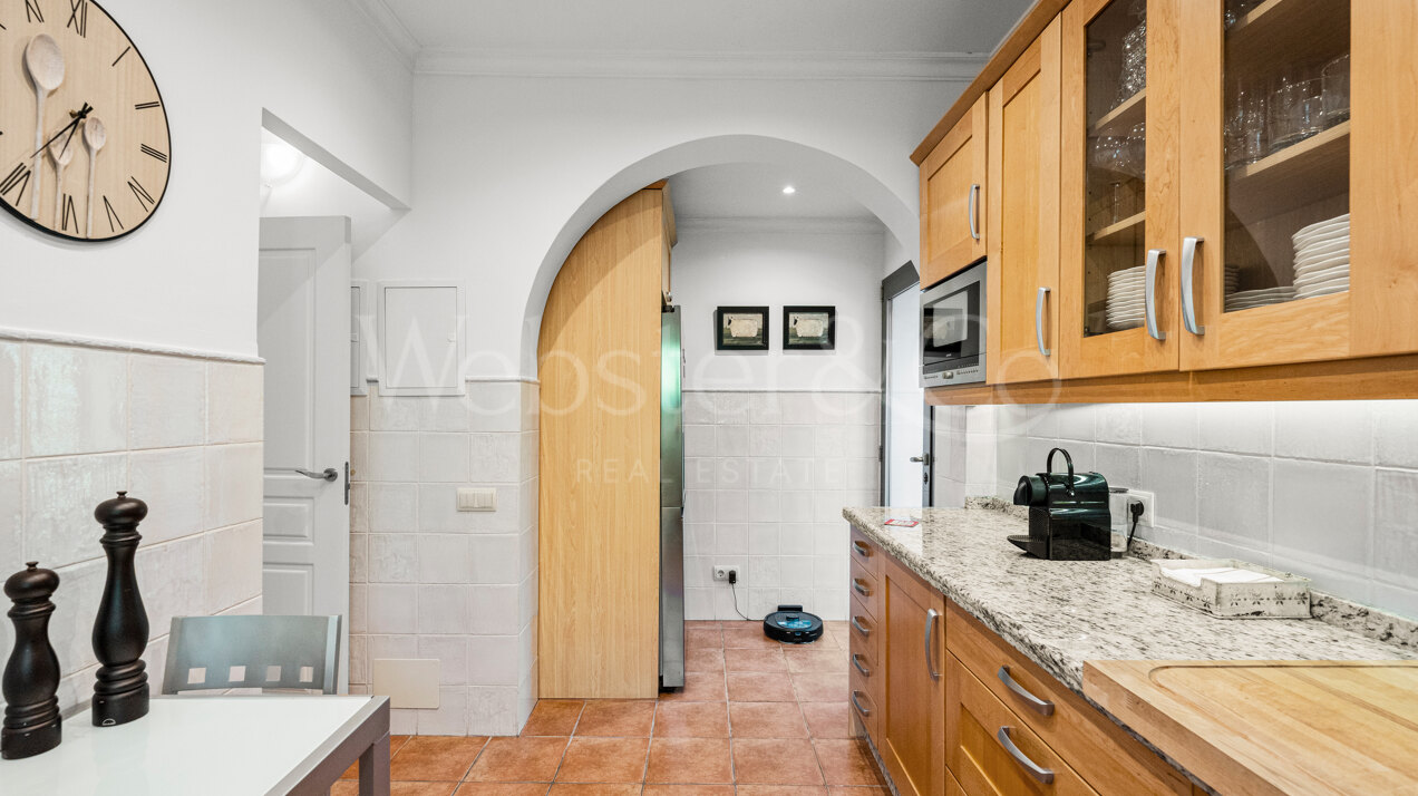 Villa Amarra - Andalusian Beachside Home, Los Monteros