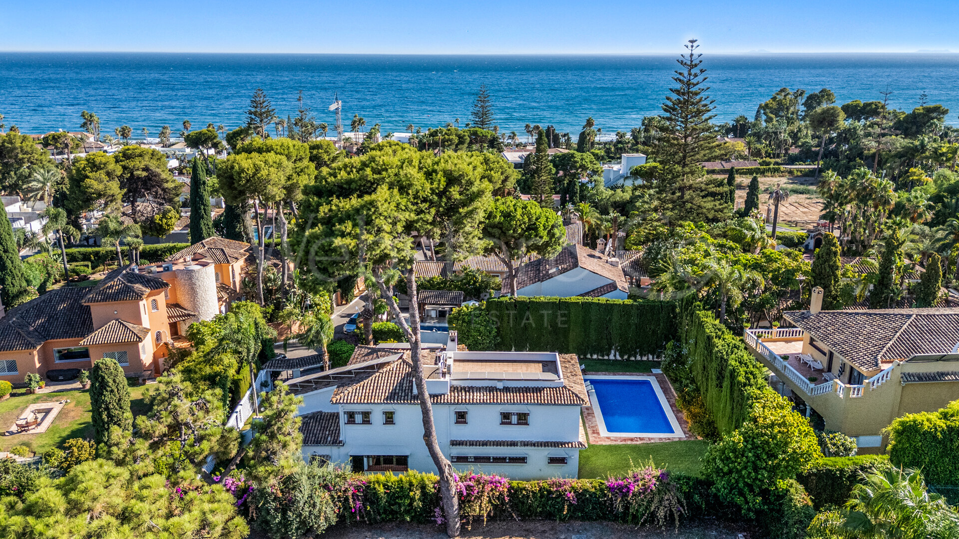 Villa Amarra - Andalusian Beachside Home, Los Monteros