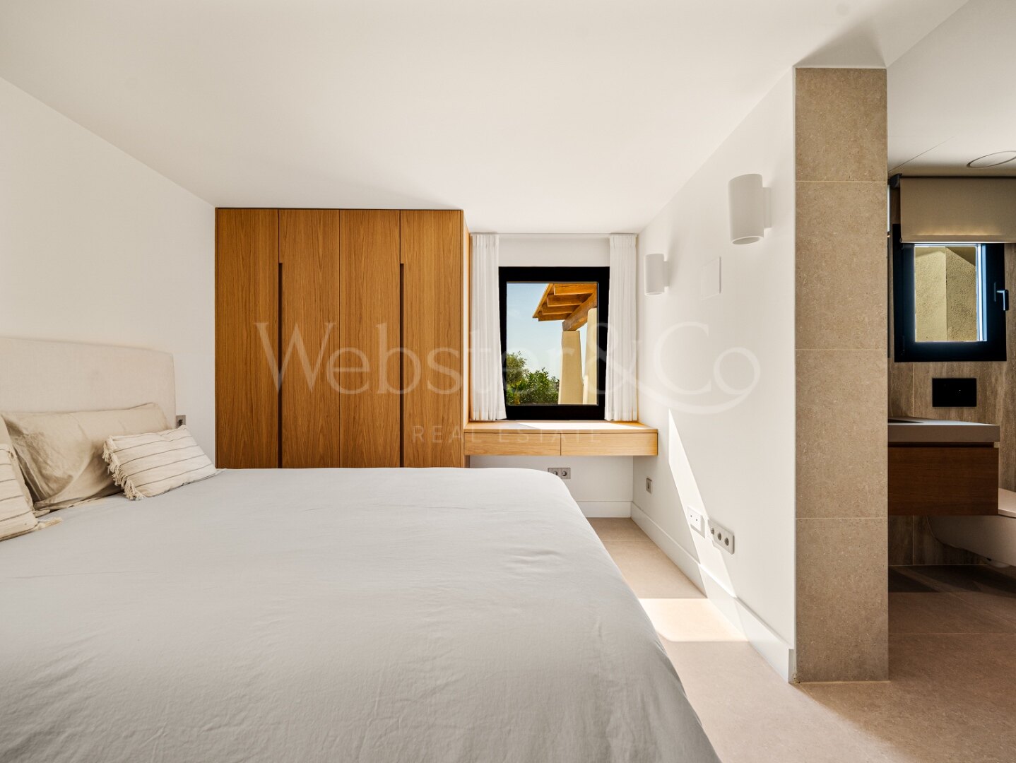 Villa La Serena - Single Level Luxury, El Rosario