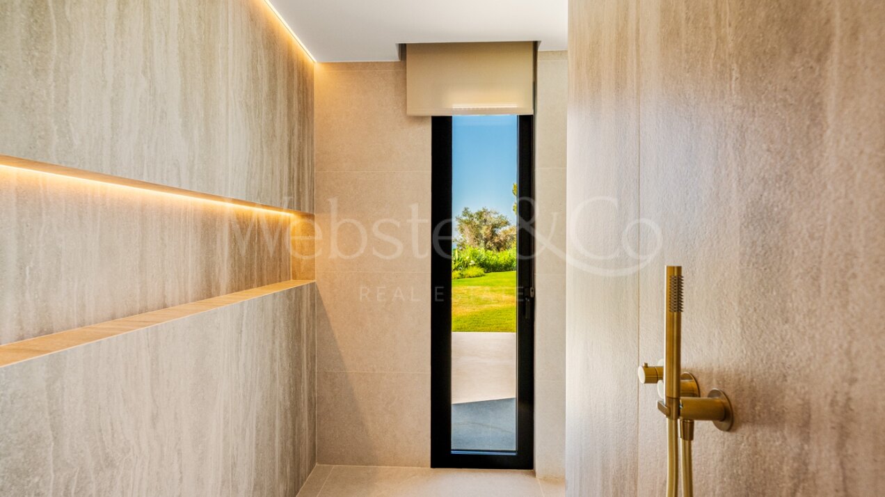 Villa La Serena - Single Level Luxury, El Rosario