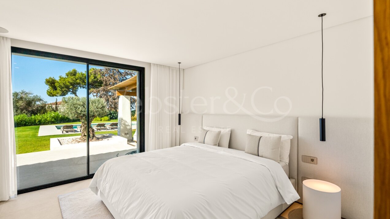 Villa La Serena - Single Level Luxury, El Rosario