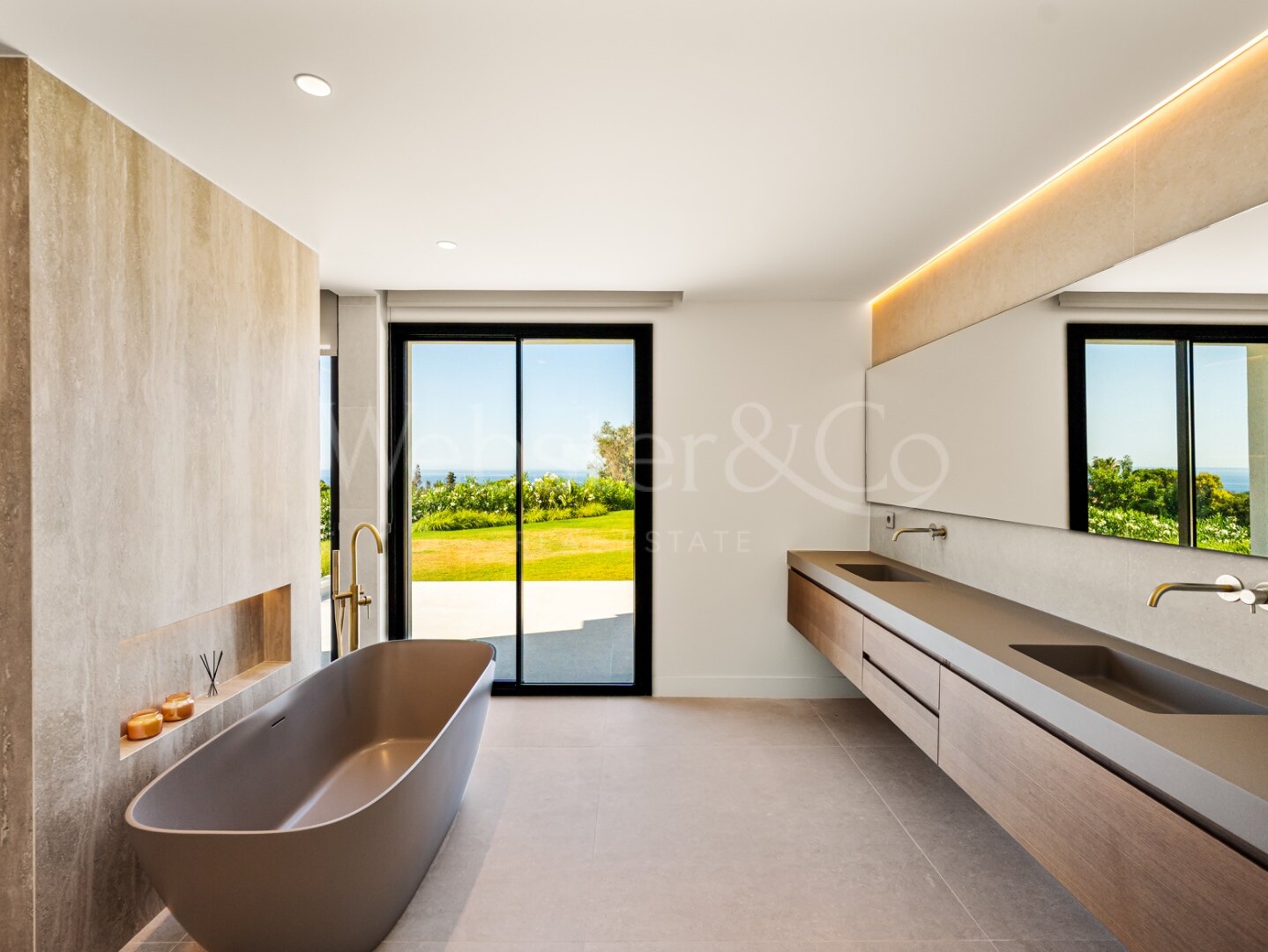 Villa La Serena - Single Level Luxury, El Rosario