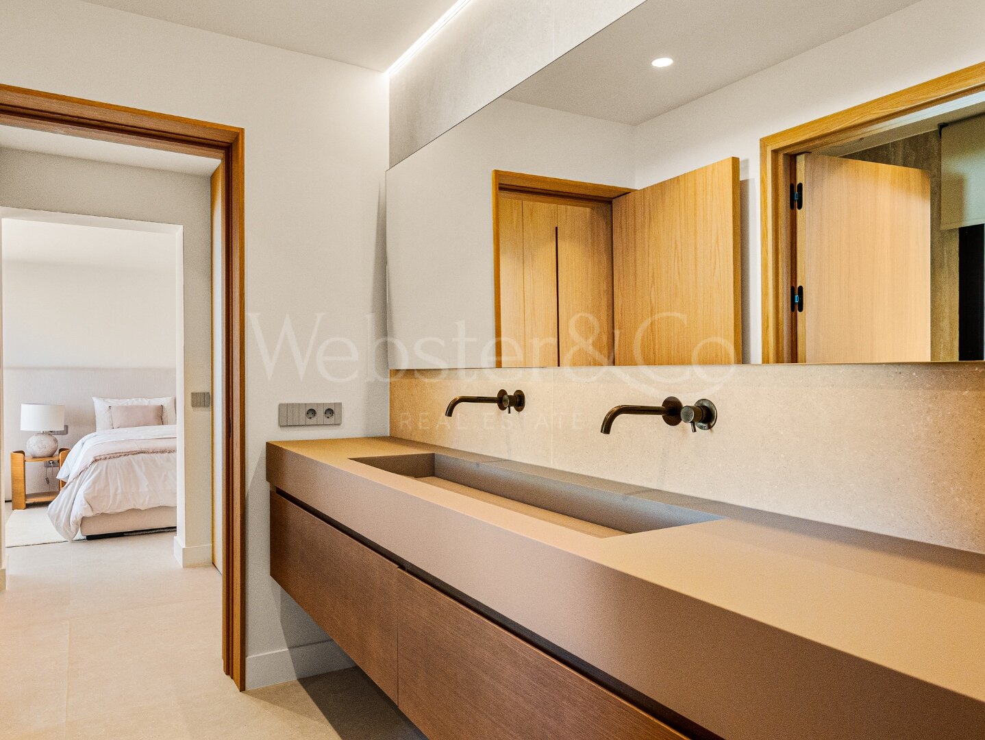 Villa La Serena - Single Level Luxury, El Rosario