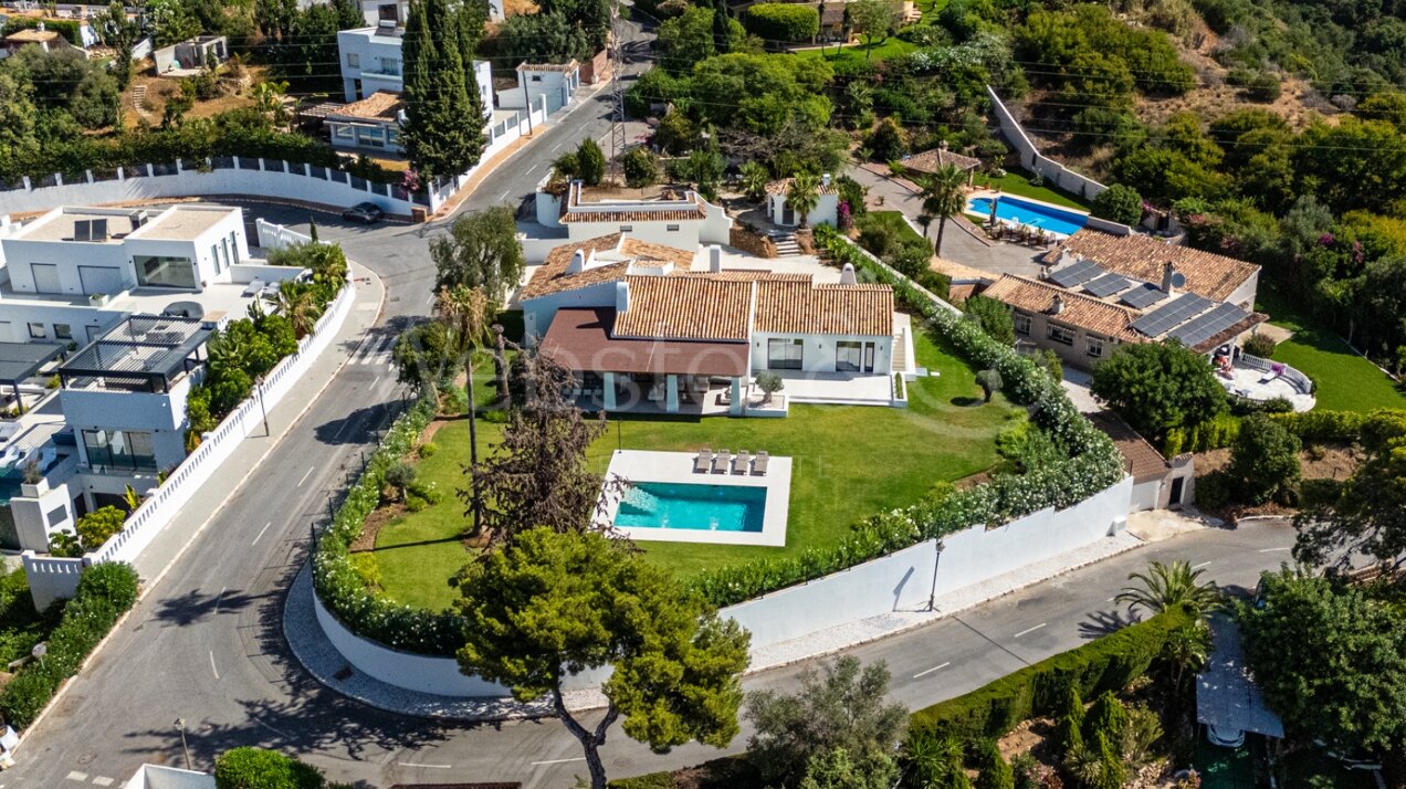 Villa La Serena - Single Level Luxury, El Rosario