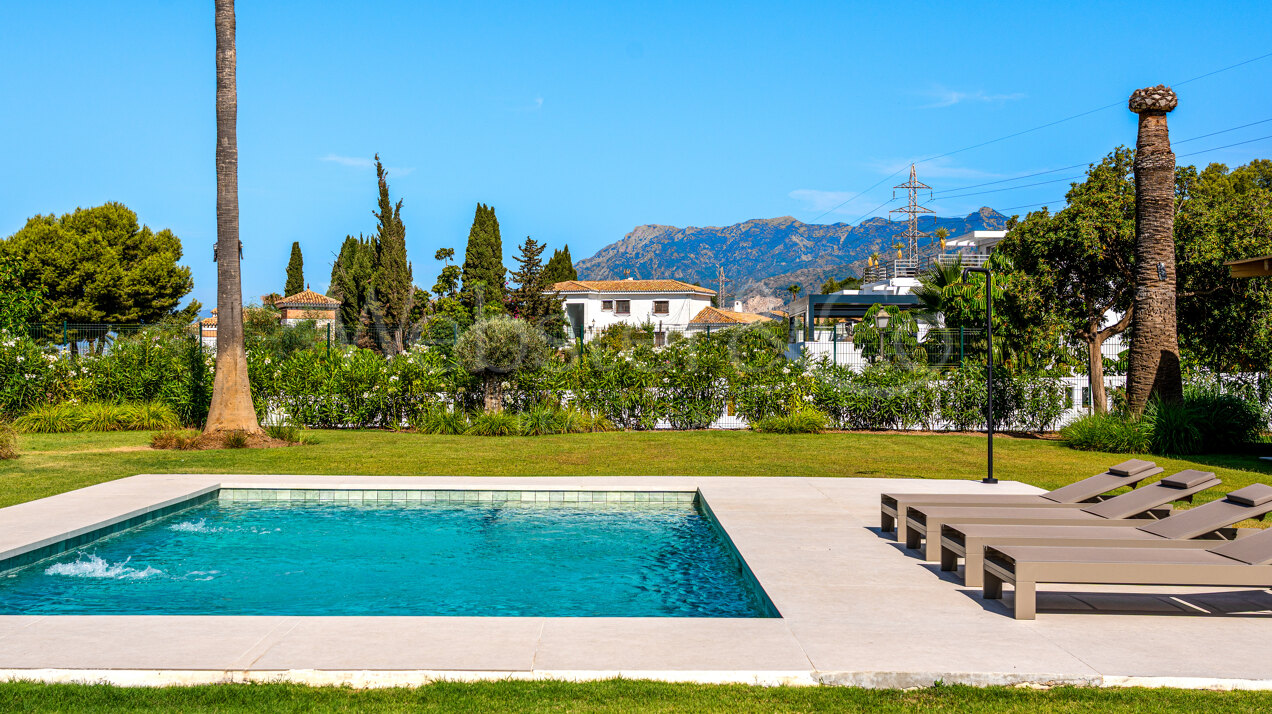 Villa La Serena - Single Level Luxury, El Rosario