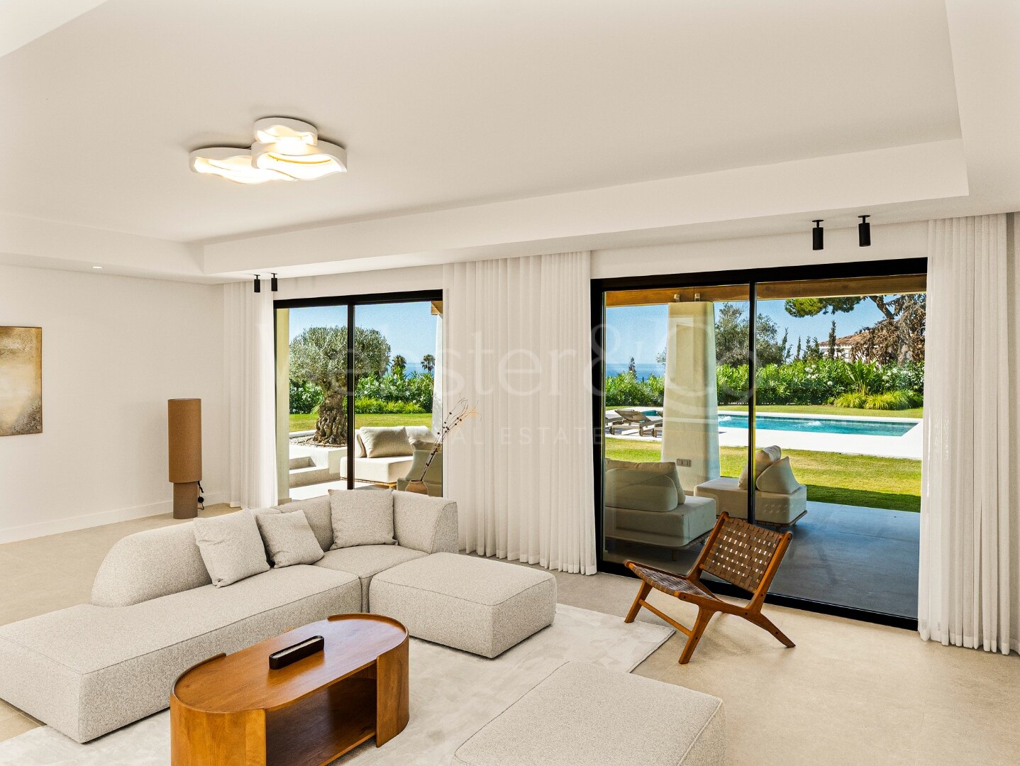 Villa La Serena - Single Level Luxury, El Rosario