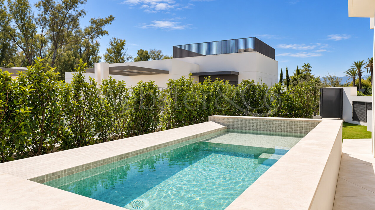 Apartment UNO – Primera Línea de Playa, Marbella