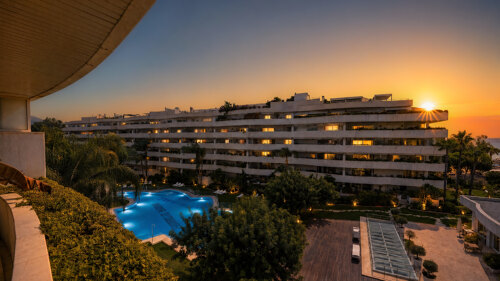 Apartment en venta en Puerto Banus, Marbella (Todas las áreas)