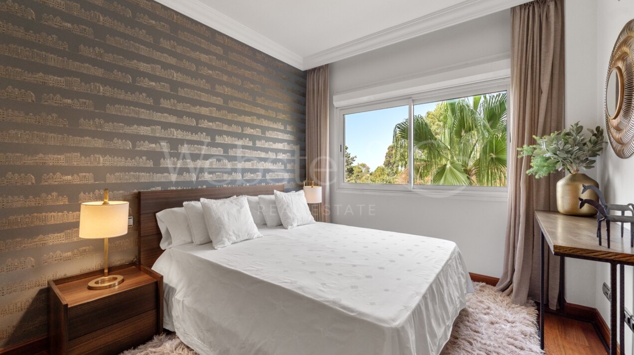Oasis Del Mar - Beachside Luxury in Puerto Banús