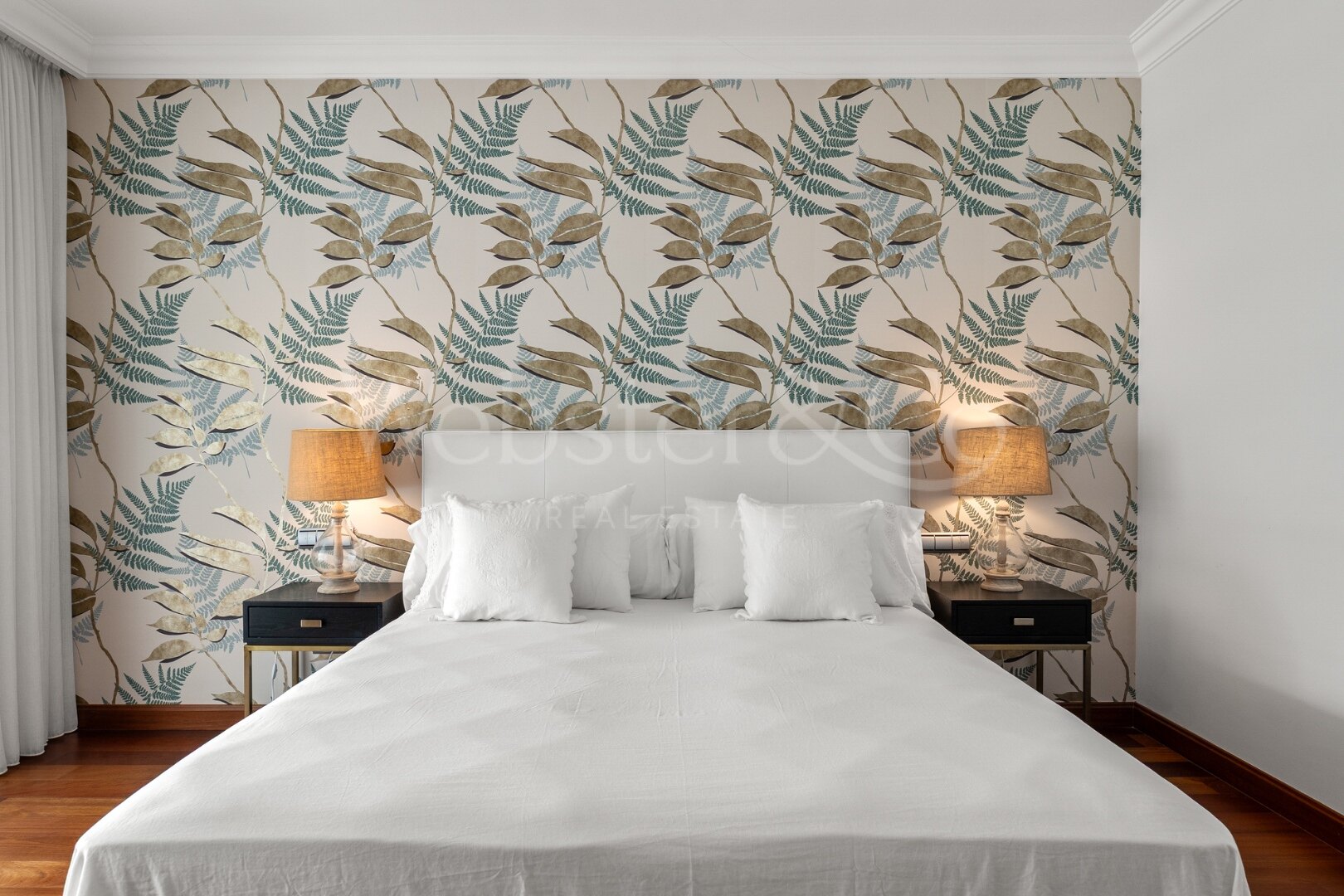 Oasis Del Mar - Beachside Luxury in Puerto Banús