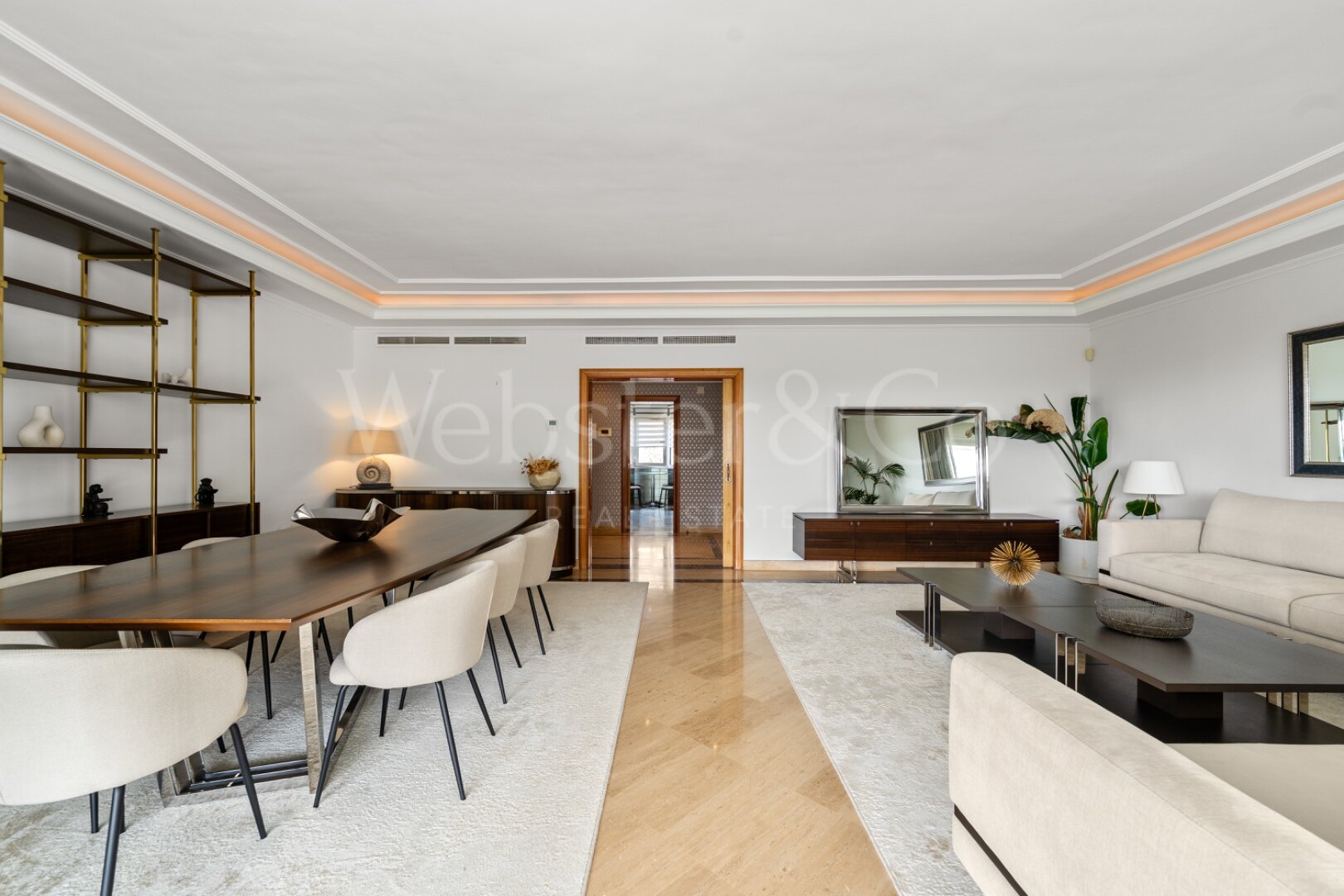 Oasis Del Mar - Beachside Luxury in Puerto Banús