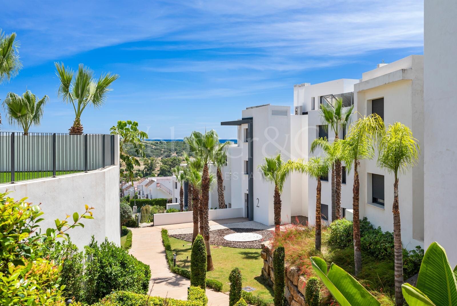Apartment Mirador - Contemporary Home in Estepona