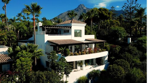 Property Highlights: - Marbella Golden Mile- 5 bedrooms- 5 bathrooms- Three levels- Pedro Peña interiors- Sea views- Mountain views- Multiple terraces- Private lift- 24-hour security