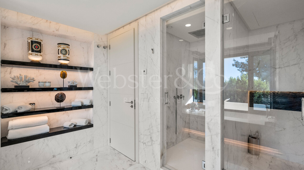Villa Violeta - Serene Luxury on The Golden Mile