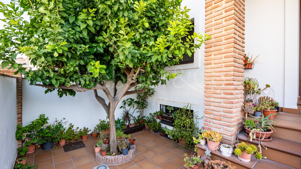 Villa Zambra - Andalusian Home in Fuengirola