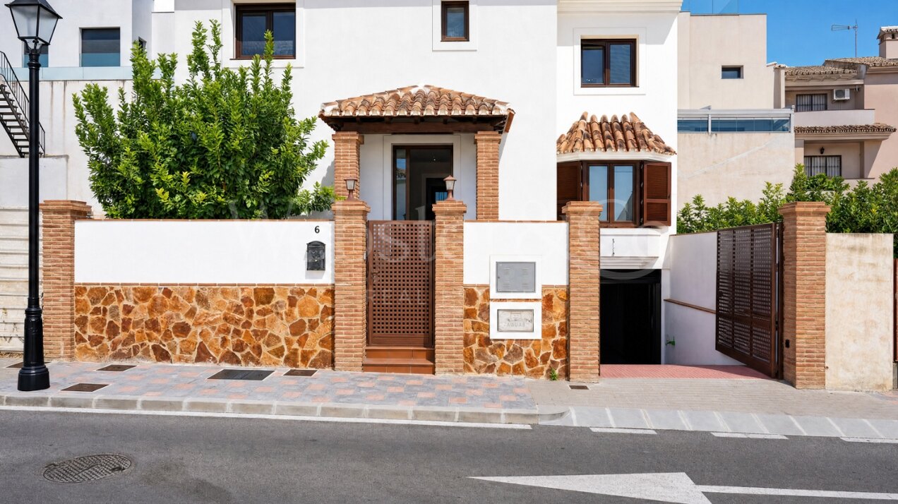 Villa Zambra - Andalusian Home in Fuengirola