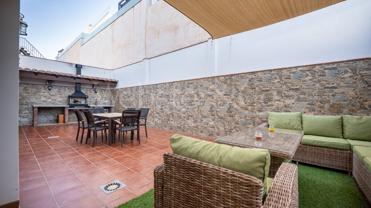 Villa Zambra - Andalusian Home in Fuengirola