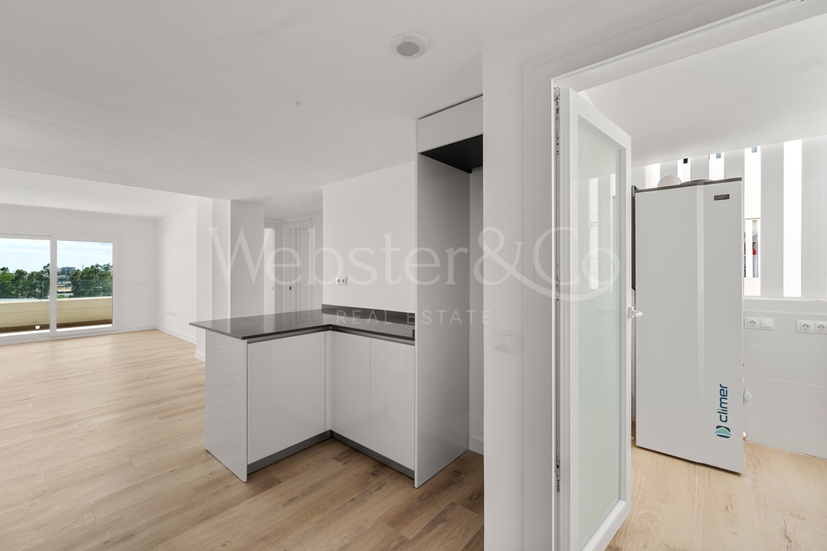 Albatros 412 - New, Luxury Apartment, Nueva Andalucía