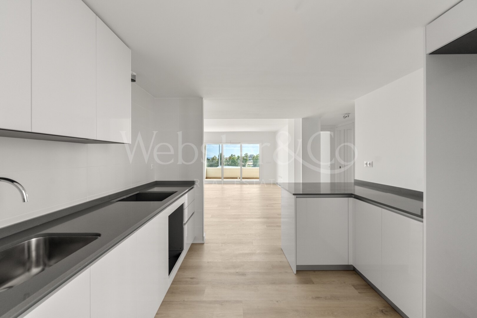 Albatros 412 - New, Luxury Apartment, Nueva Andalucía