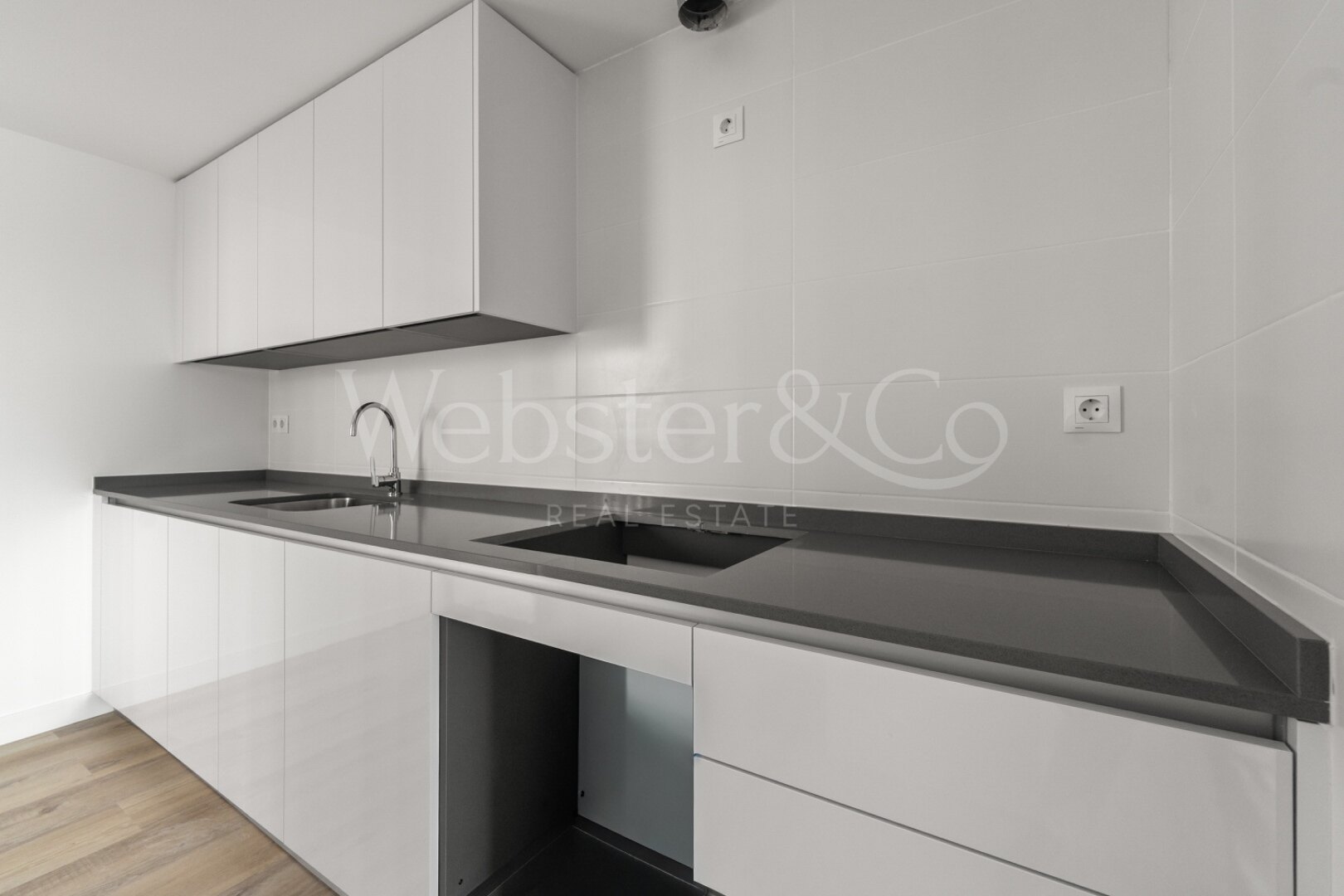 Albatros 412 - New, Luxury Apartment, Nueva Andalucía