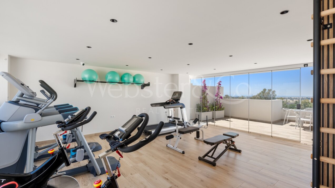Albatros 412 - New, Luxury Apartment, Nueva Andalucía