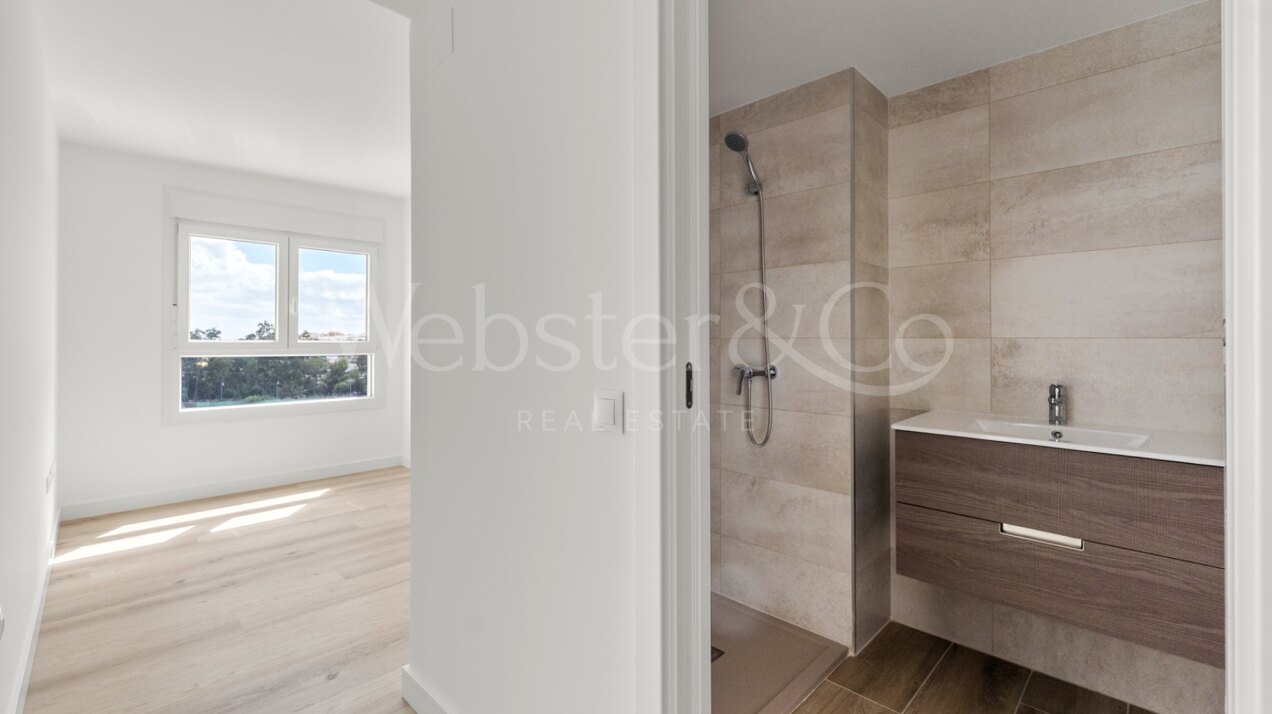 Albatros 412 - New, Luxury Apartment, Nueva Andalucía