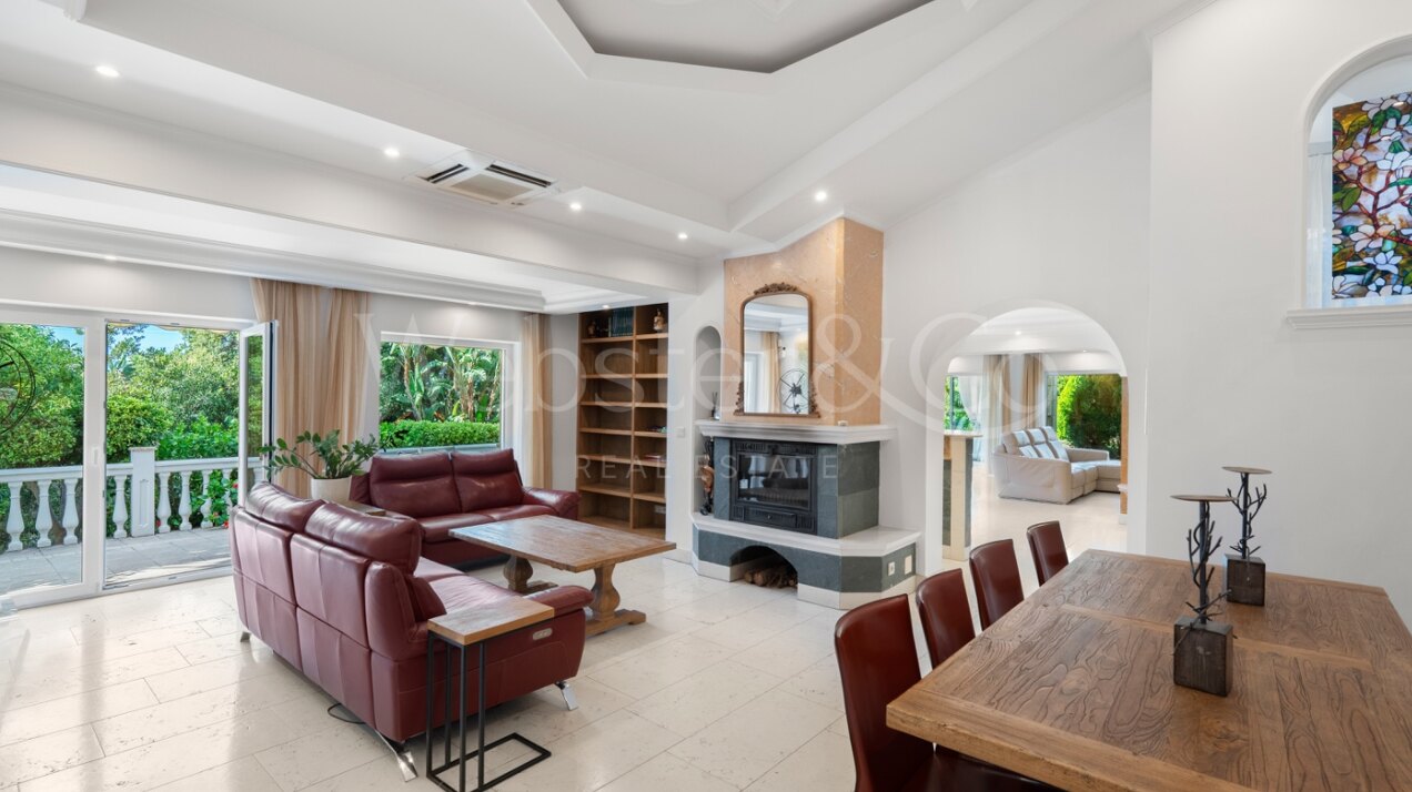 Villa Fiore - Italian Style Home in El Rosario