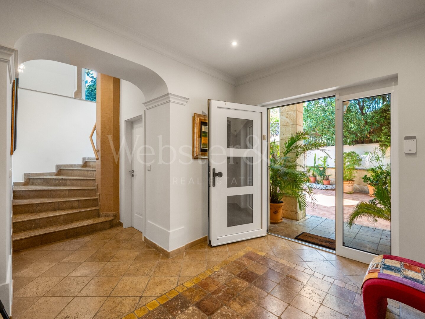 Villa Fiore - Italian Style Home in El Rosario
