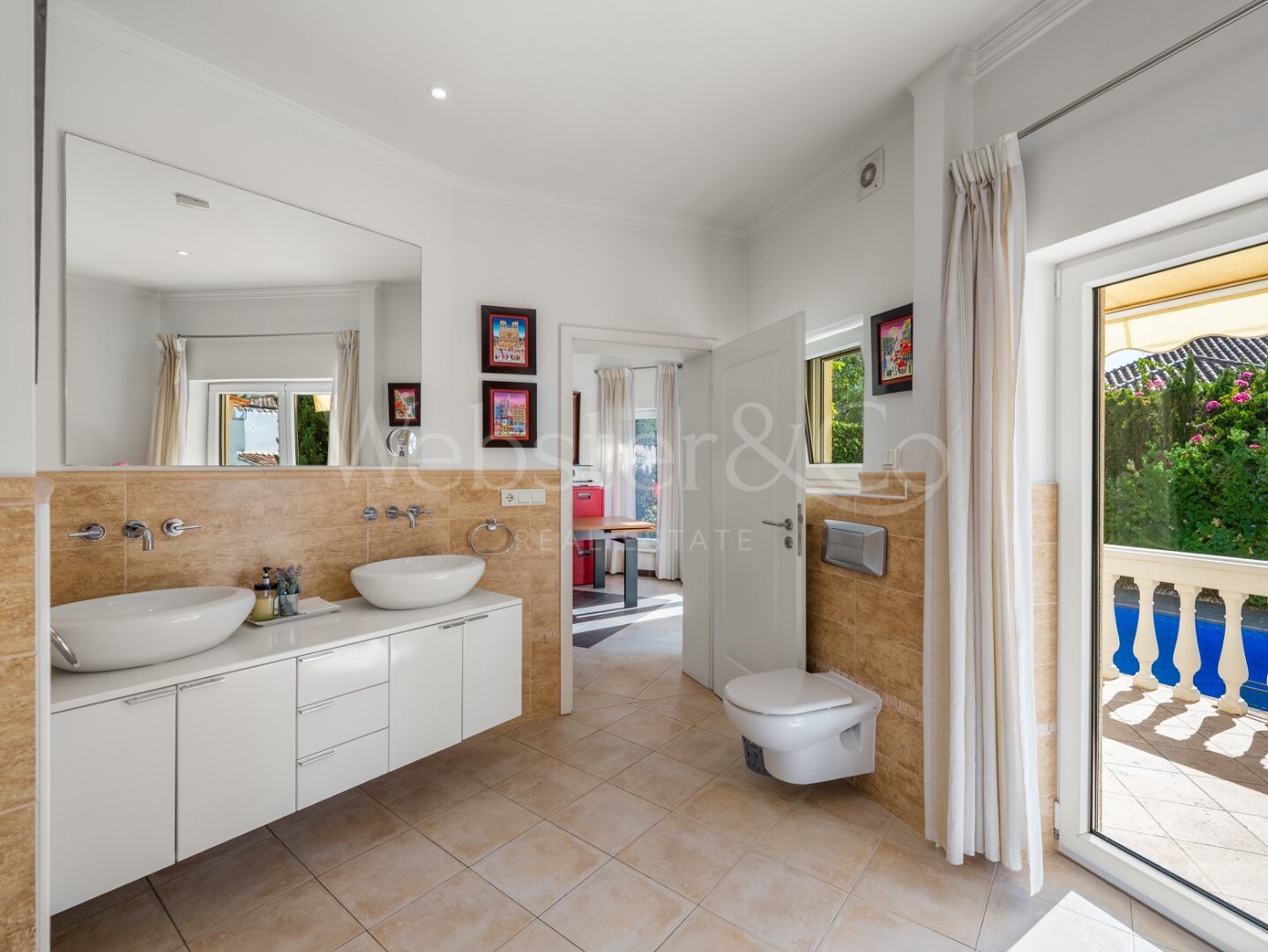 Villa Fiore - Italian Style Home in El Rosario