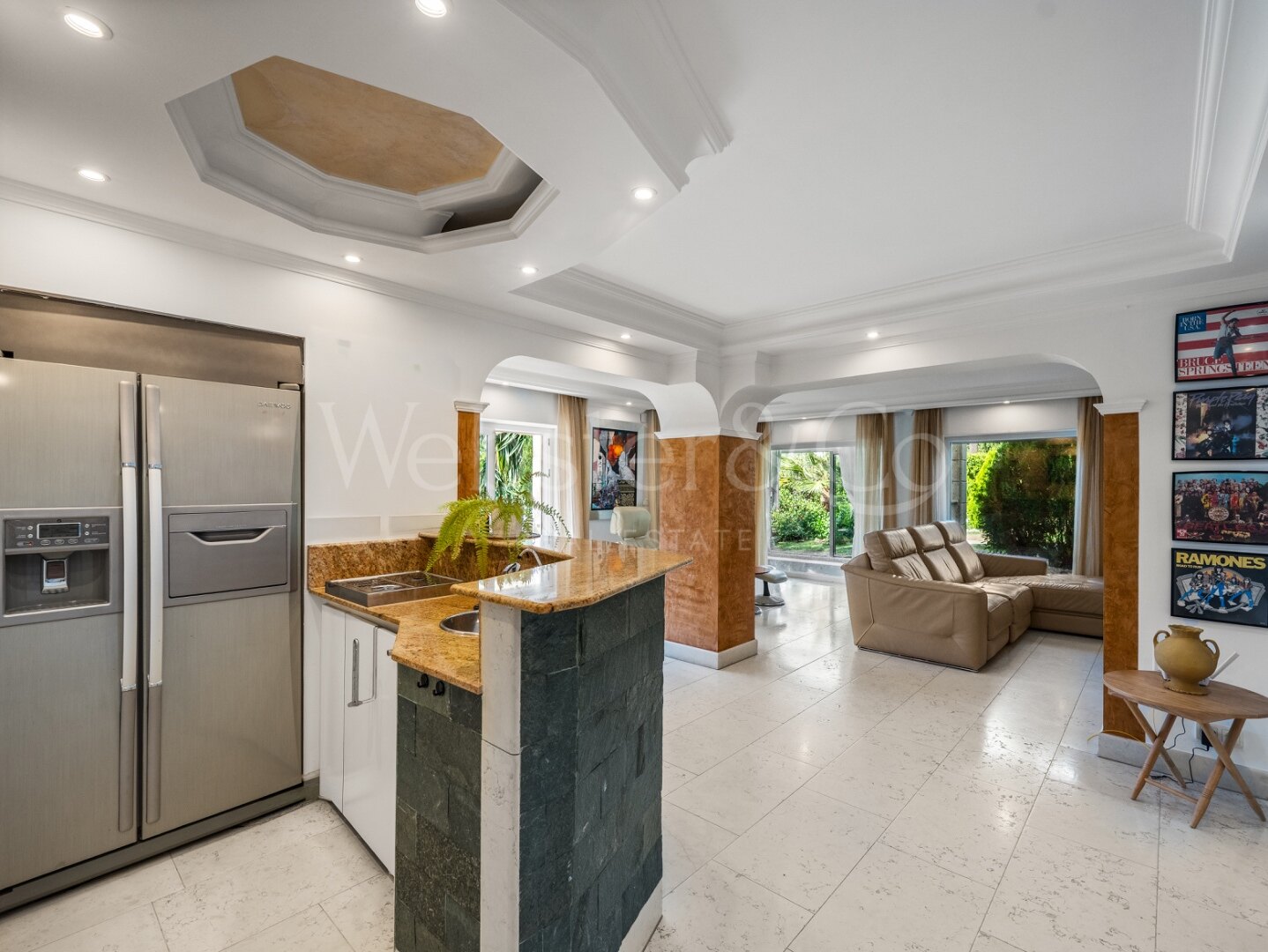 Villa Fiore - Italian Style Home in El Rosario