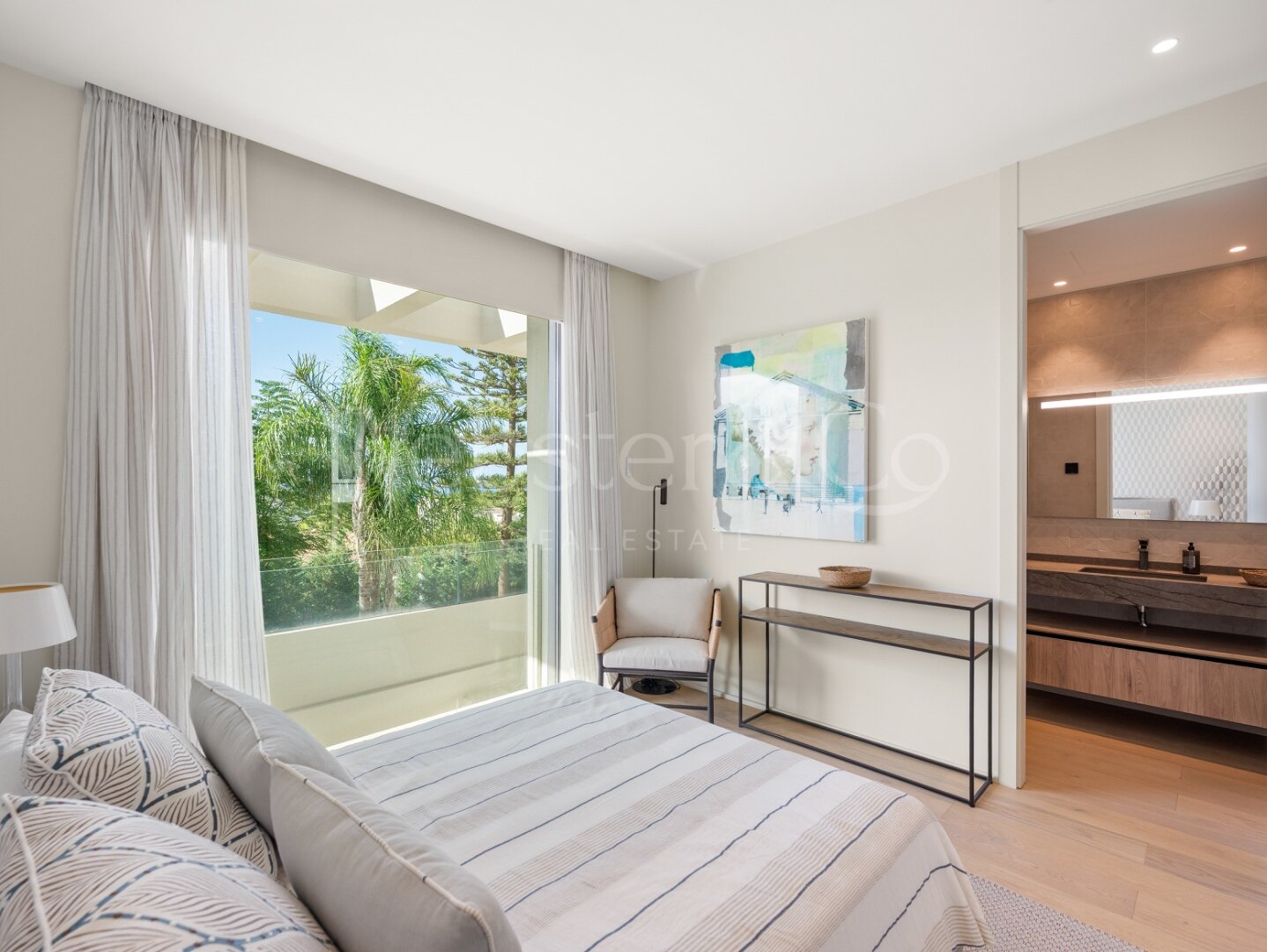 Villa Celeste - Luxury Beachside Home in Los Monteros