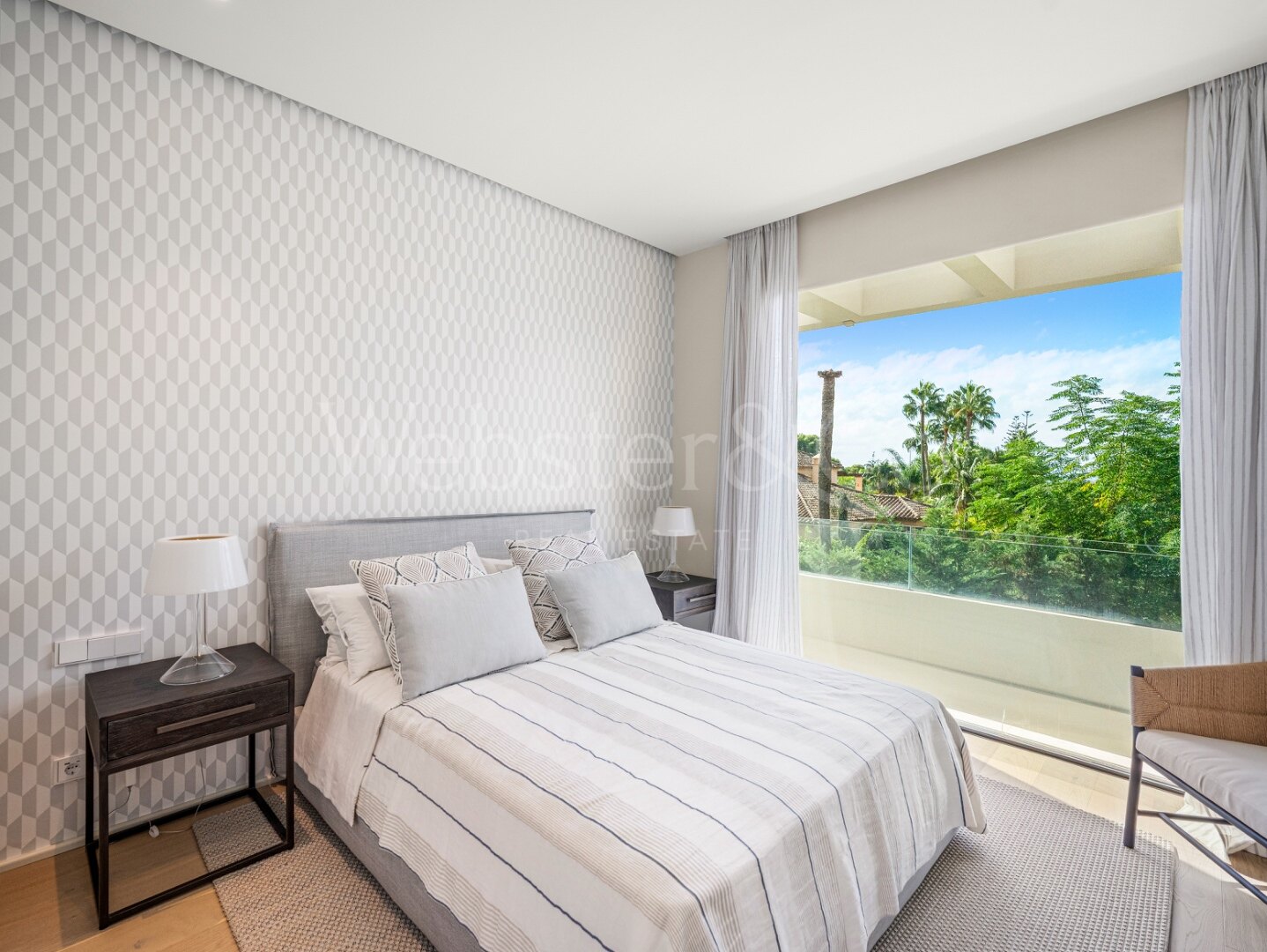 Villa Celeste - Luxury Beachside Home in Los Monteros