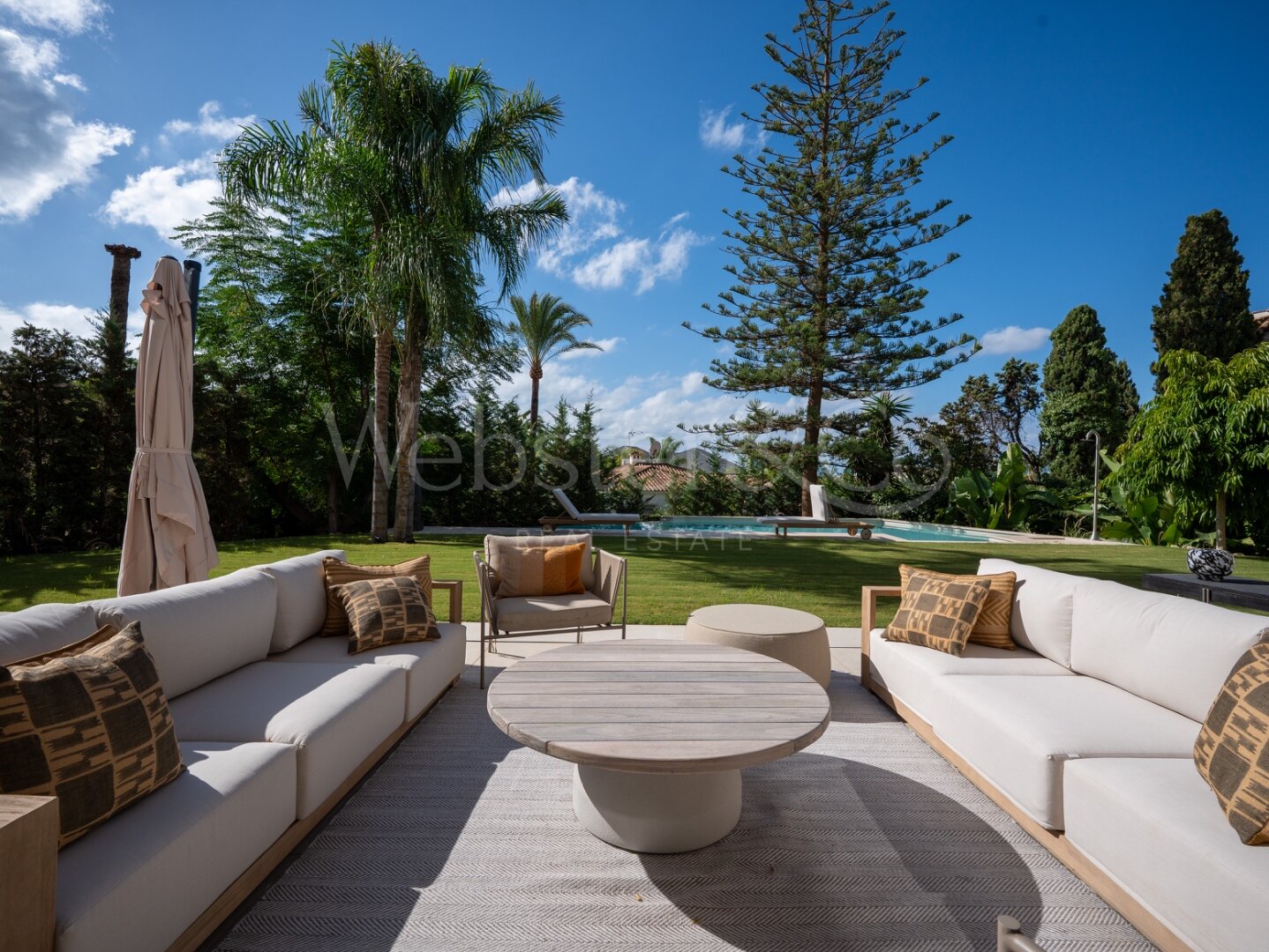 Villa Celeste - Luxury Beachside Home in Los Monteros