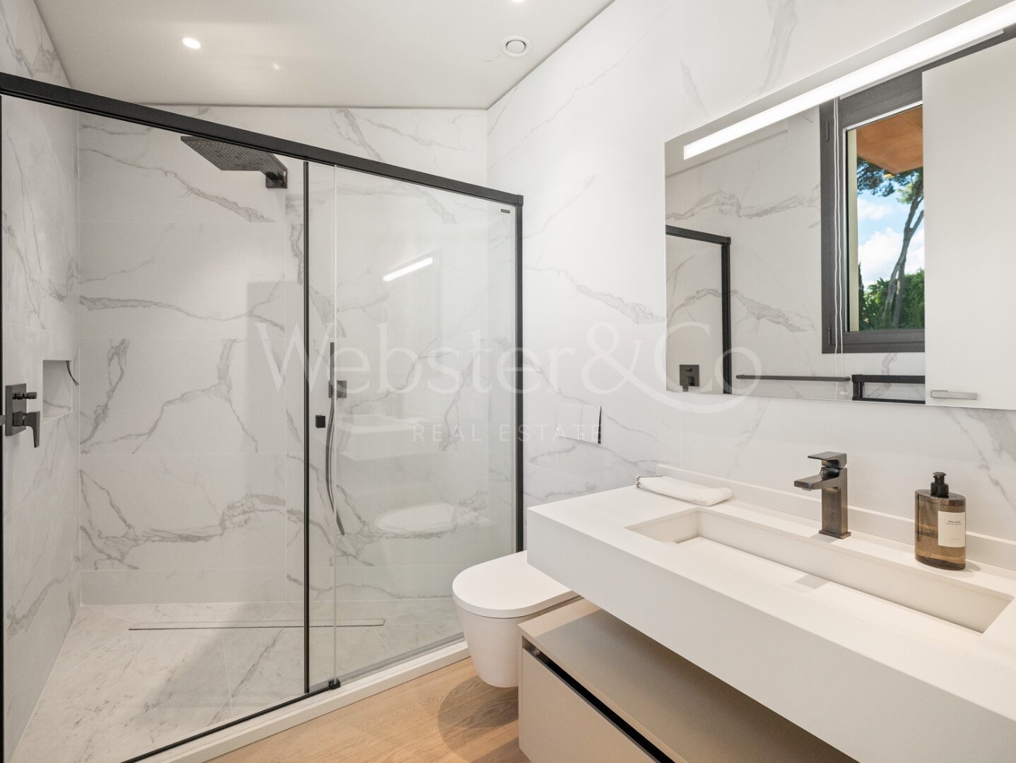 Villa Celeste - Luxury Beachside Home in Los Monteros