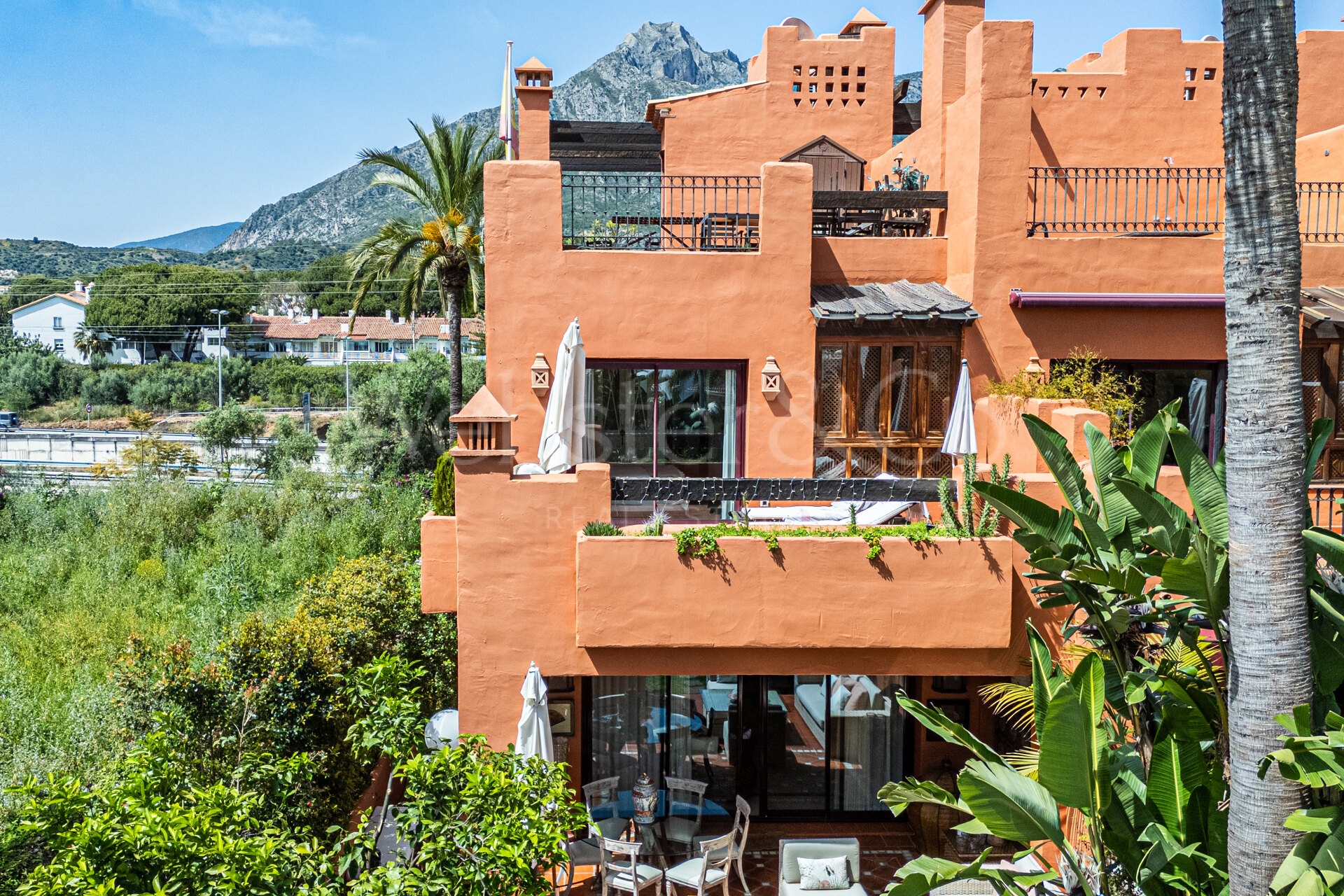 Townhouse Oasis - Luxury in Monte Marbella Club