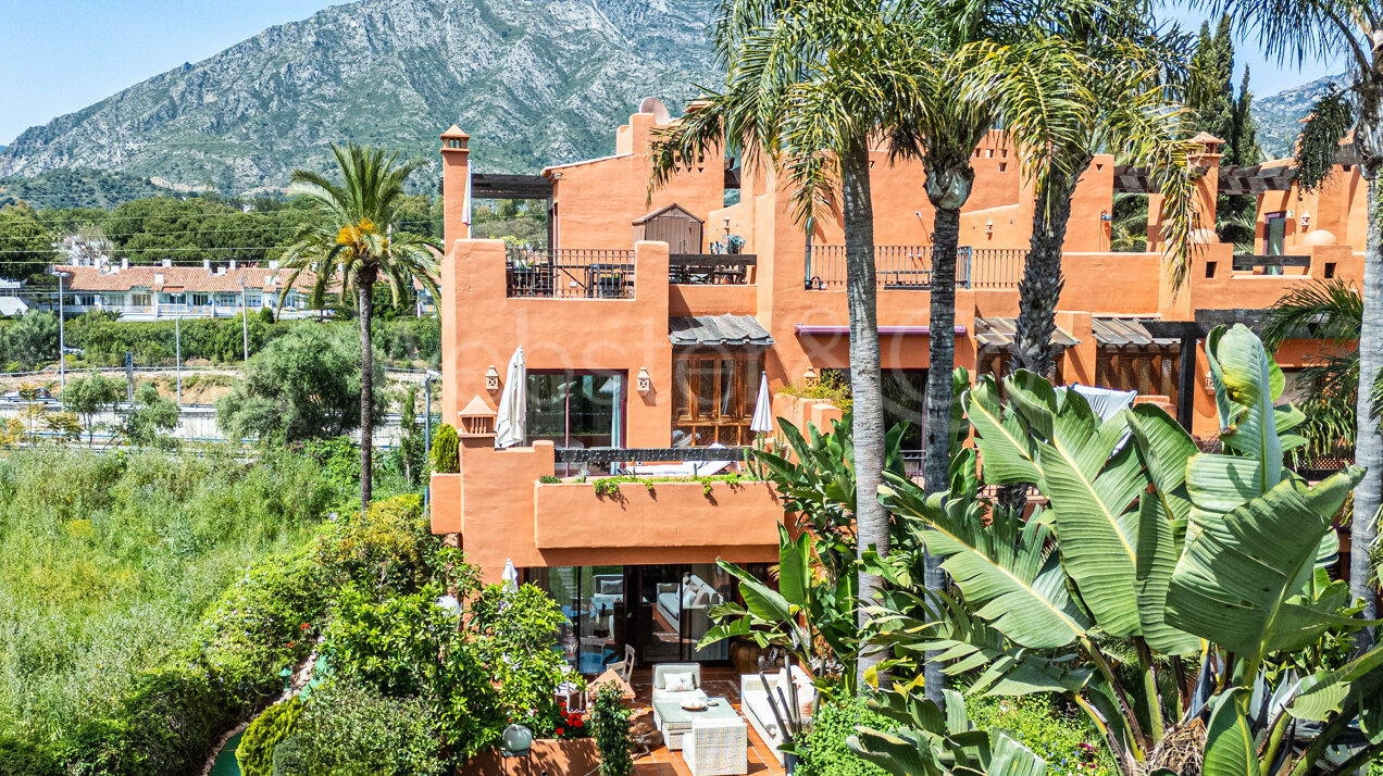 Townhouse Oasis - Luxury in Monte Marbella Club