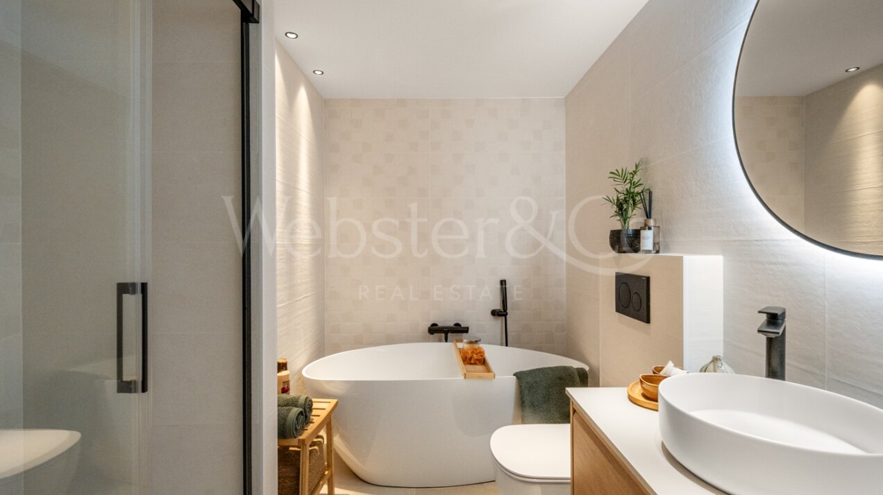 Apartment Odisea - Exquisite Renovation, Nueva Andalucía