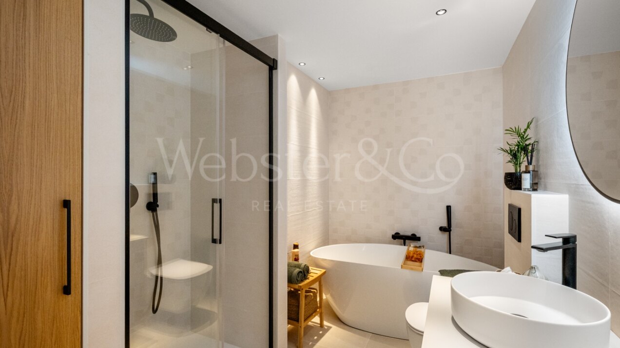 Apartment Odisea - Exquisite Renovation, Nueva Andalucía