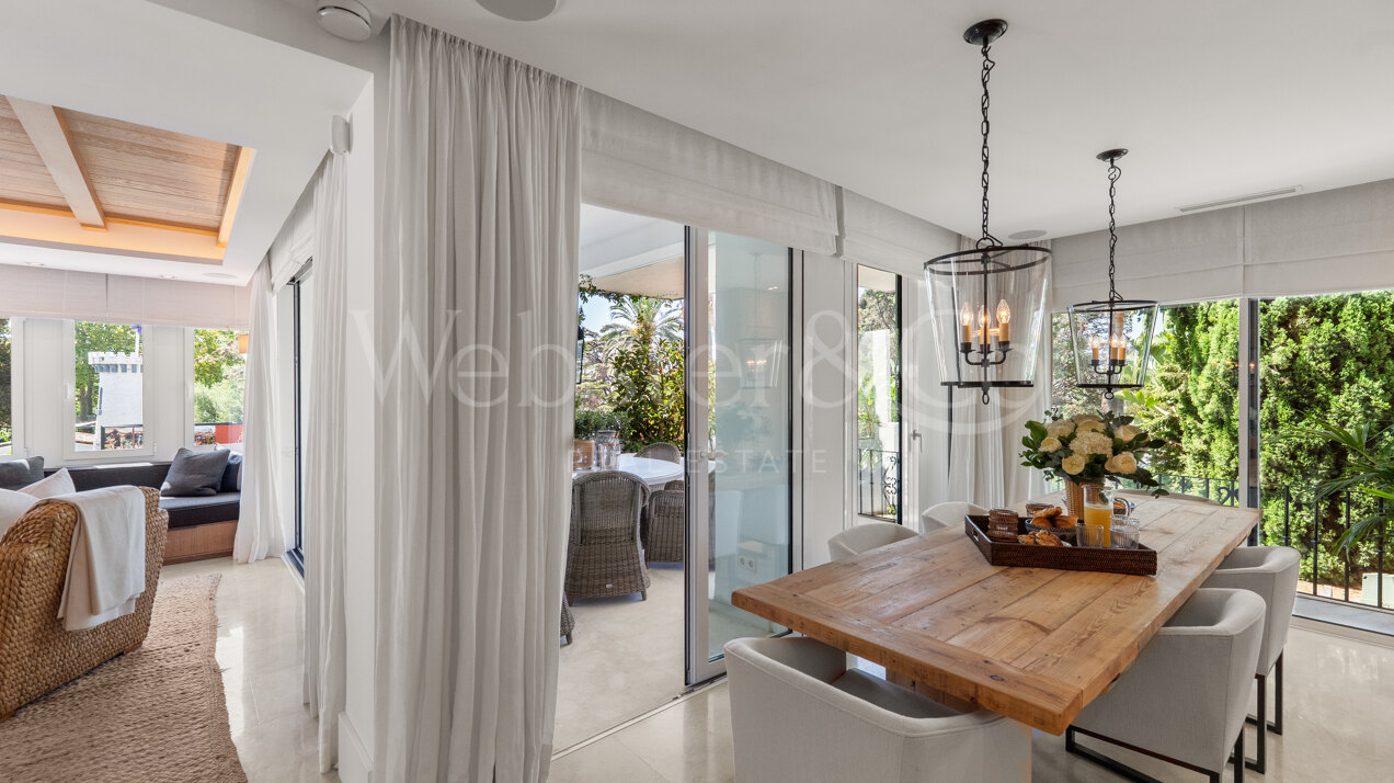 Acacia - Luxury Puente Romano Apartment