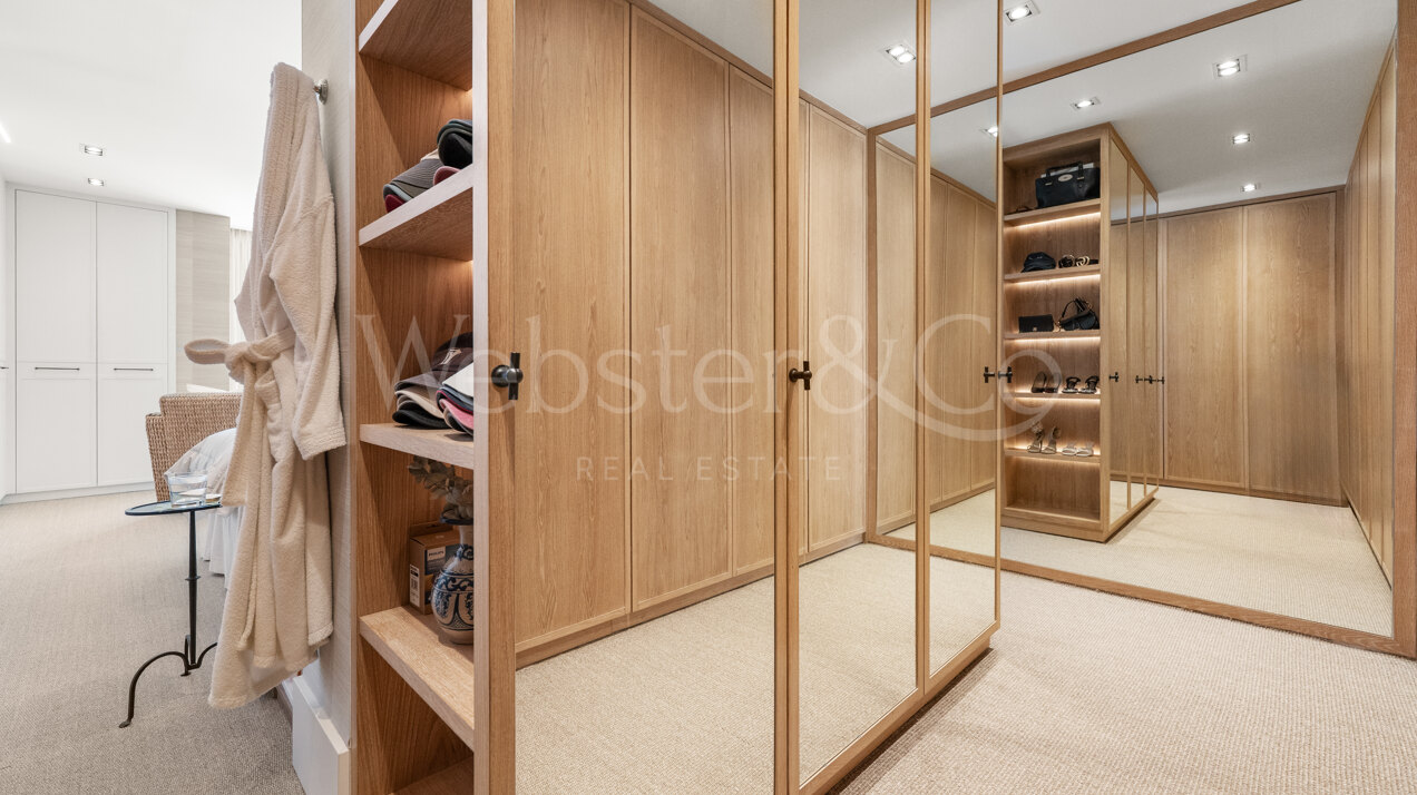 Acacia - Luxury Puente Romano Apartment