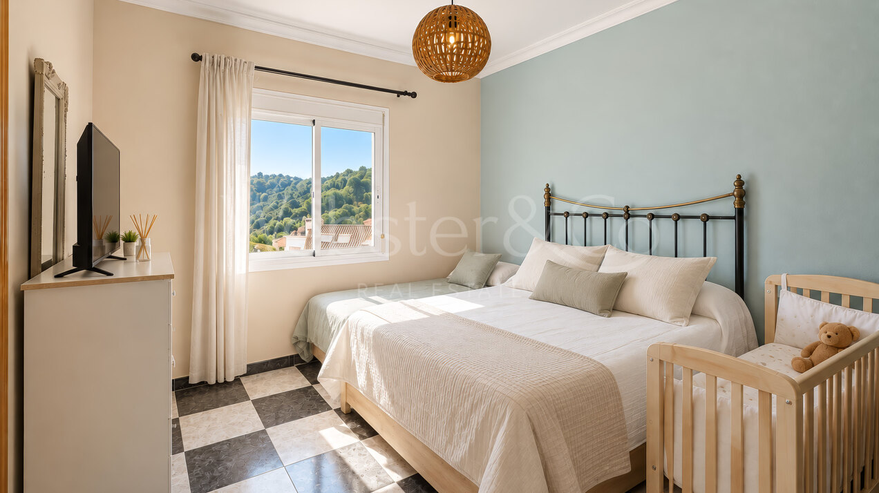 Mirador de Ojen - Townhouse with Panoramic Views