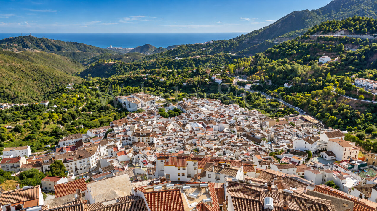 Mirador de Ojen - Townhouse with Panoramic Views